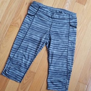 Athleta Crop Leggings